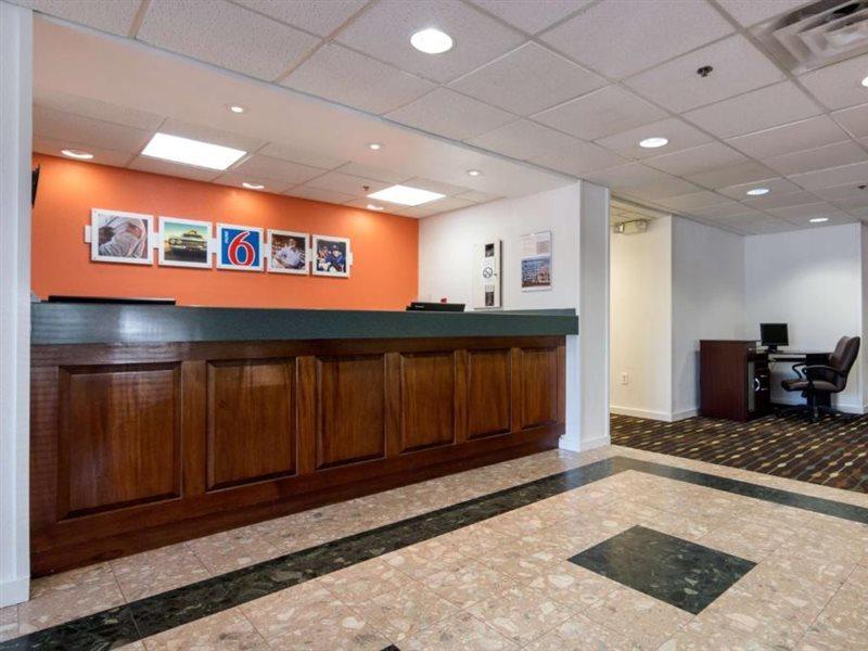 Dublin Inn And Suites Buitenkant foto